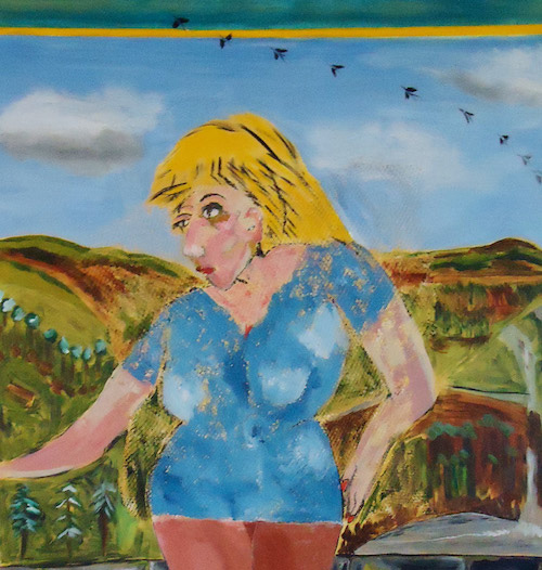 Blond woman in front of a field